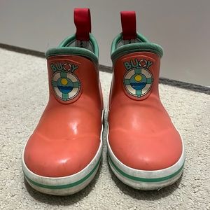 Buoy rain boot